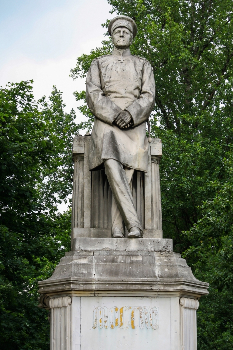 Statue Moltke